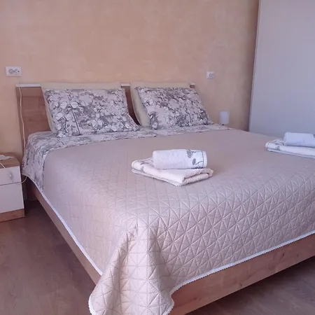 ルームズ シェッチャー